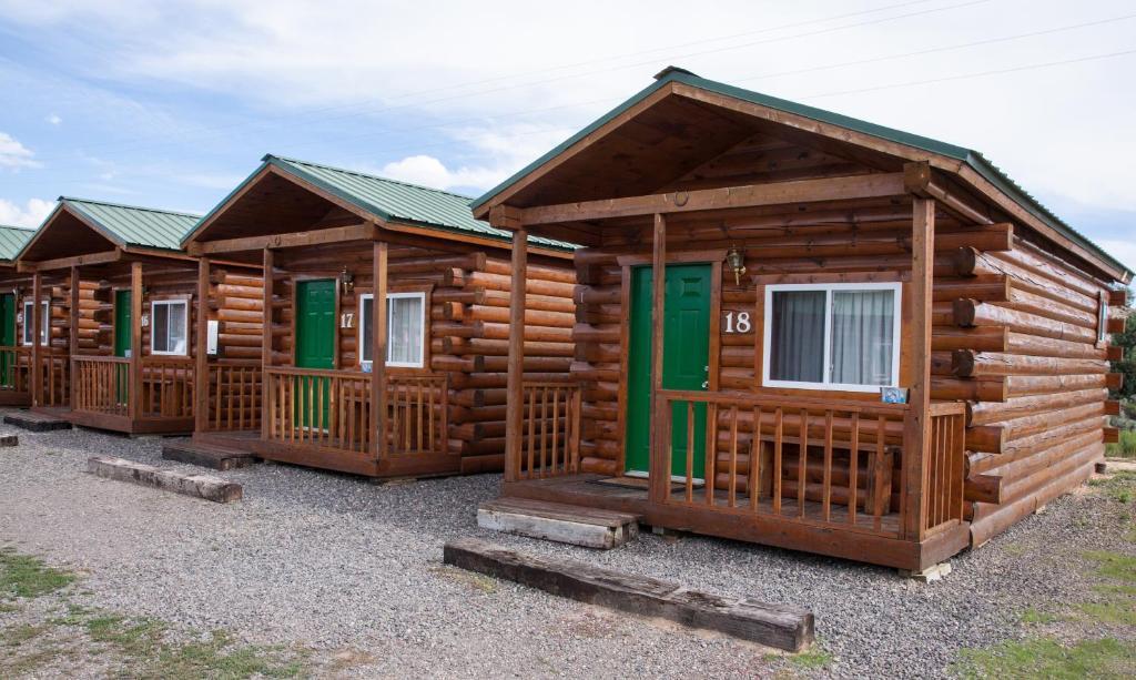 Bryce Gateway Inn Cabins Panguitch Exterior foto