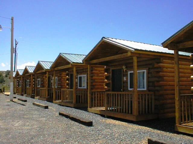 Bryce Gateway Inn Cabins Panguitch Exterior foto